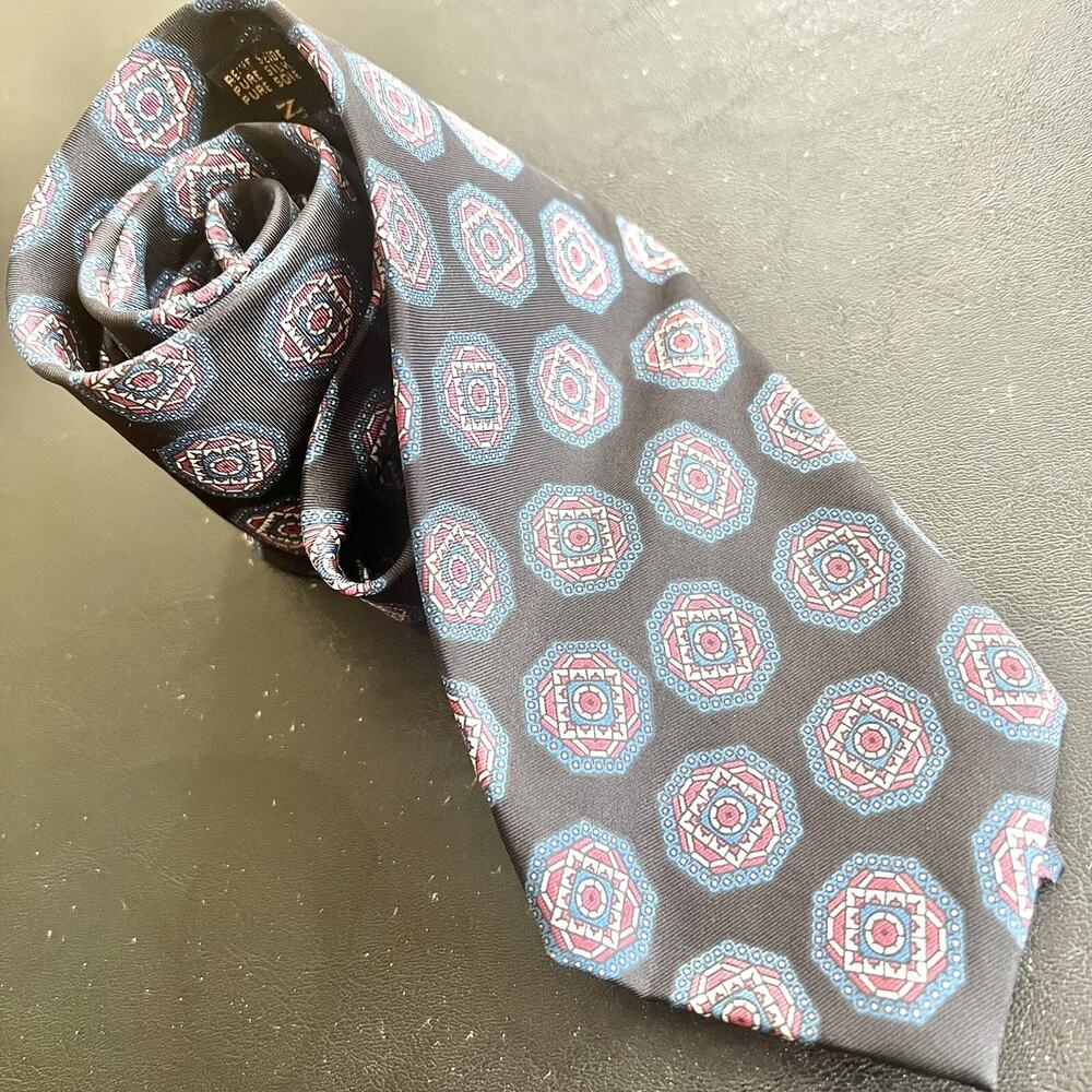Lanvin Mens 100% Silk Tie Gray Red Blue Geometric Medallion Necktie Designer